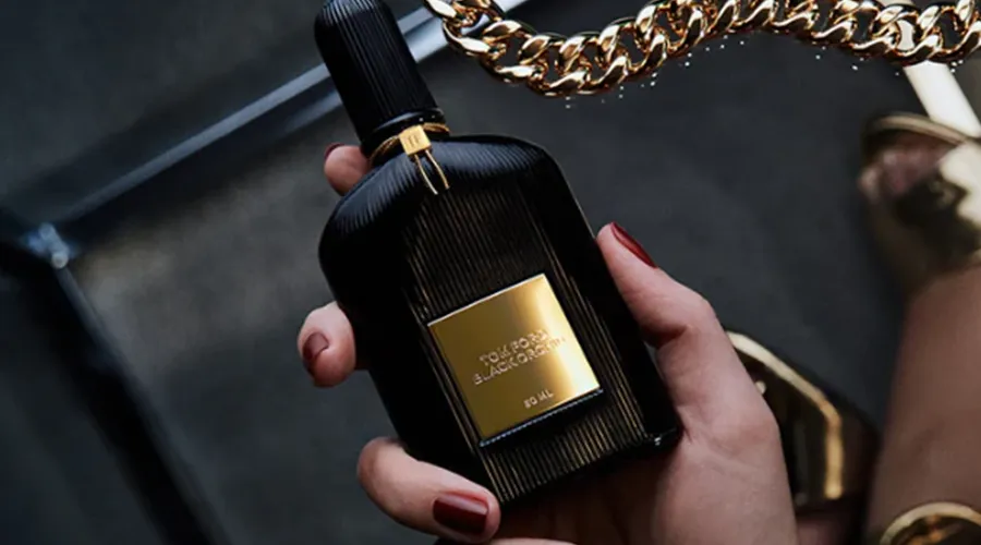 بهترین عطر زنانه : معرفی 25 مورد از خوشبوترین عطرهای زنانه 4 تام فورد بلک ارکید بهترین عطر زنانه