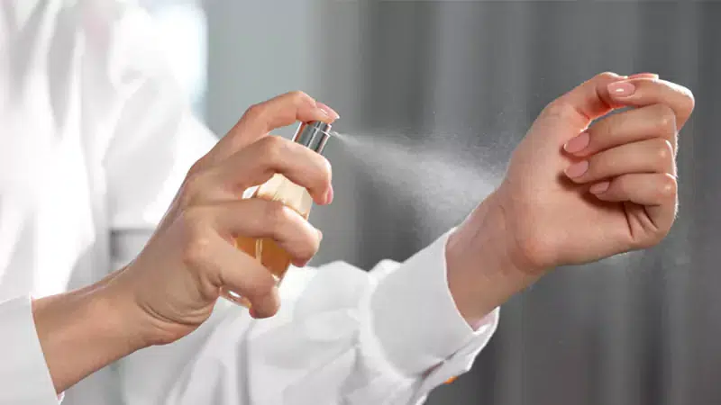 اشتباهات رایج در استفاده از عطر که می تواند سردرد ایجاد کند