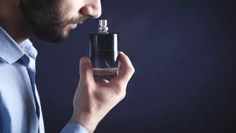 علائم آلرژی به عطر