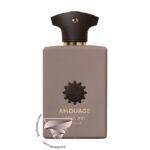 شیشه عطر مات آمواج اوپوس شانزده تیمبر با درپوش تیره روی پس زمینه کاملا سفید