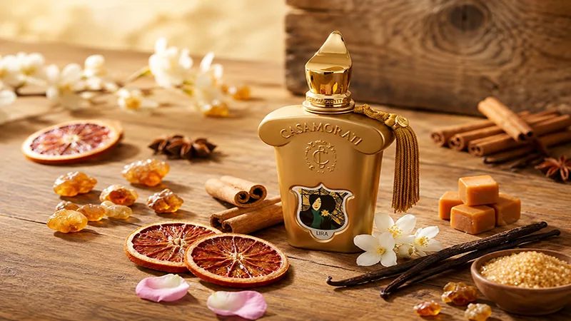 بررسی عطر کازاموراتی لیرا؛ رایحه ای وانیلی از Xerjoff 3 معرفی عطر کازامورتی لیرا